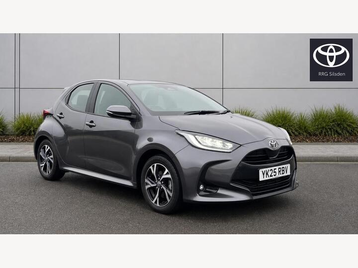 Toyota Yaris 1.5 VVT-h Design E-CVT Euro 6 (s/s) 5dr