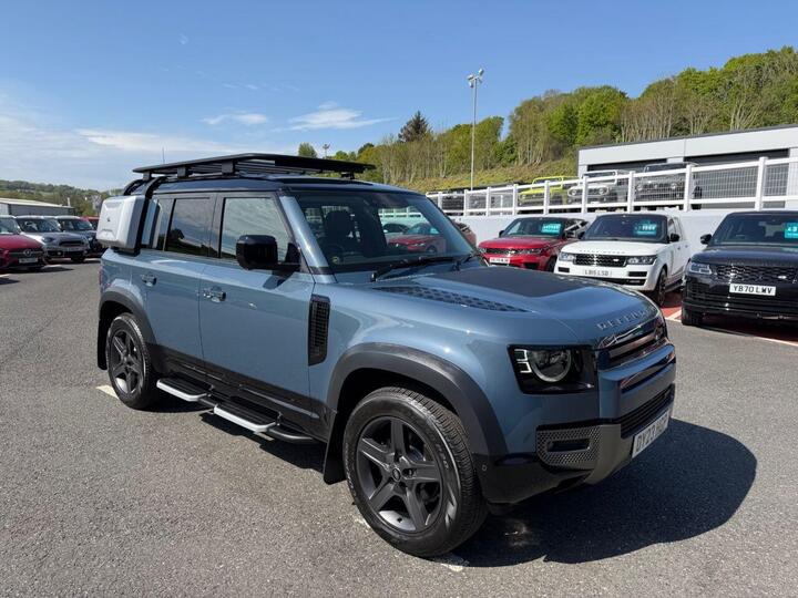 Land Rover DEFENDER 3.0 D250 MHEV X-Dynamic SE Auto 4WD Euro 6 (s/s) 5dr