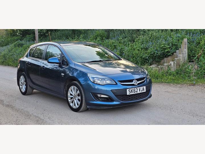 Vauxhall Astra 1.6 16v Active Euro 5 5dr