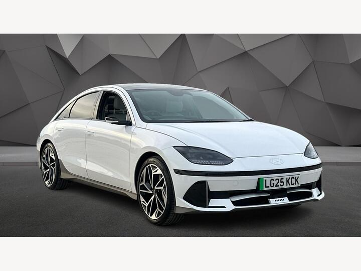 Hyundai IONIQ 6 77.4kWh Ultimate Auto 4dr Hyundai IONIQ 6 77.4kWh Ultimate Auto 4dr