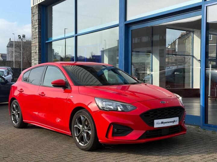 Ford FOCUS 1.0T EcoBoost ST-Line Euro 6 (s/s) 5dr