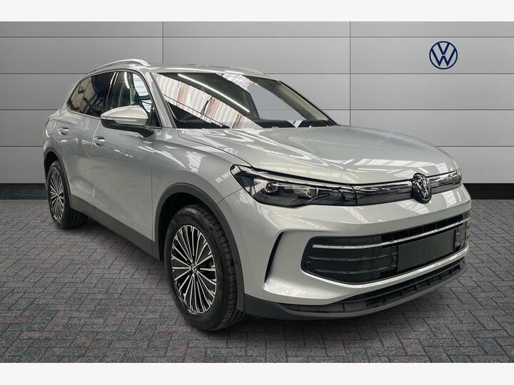 Volkswagen Tiguan 1.5 ETSI MHEV Match DSG Euro 6 (s/s) 5dr