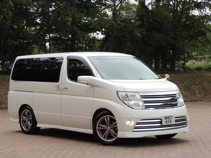 Nissan Elgrand NISSAN ELGRAND HIGHWAY STAR3.5 V6 PETROL Nissan Elgrand NISSAN ELGRAND HIGHWAY STAR3.5 V6 PETROL
