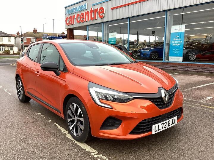 Renault Clio 1.0 TCe Evolution Euro 6 (s/s) 5dr