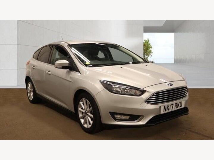 Ford Focus 1.0T EcoBoost Titanium Auto Euro 6 (s/s) 5dr
