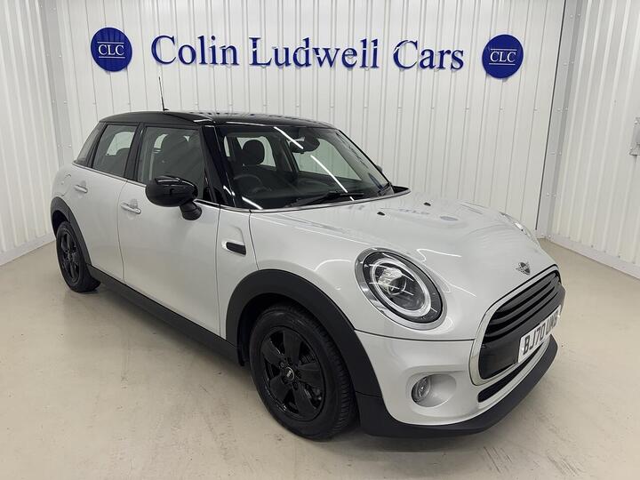 MINI Hatch 1.5 Cooper Classic Steptronic Euro 6 (s/s) 5dr