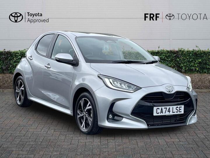 Toyota Yaris 1.5 VVT-h Design E-CVT Euro 6 (s/s) 5dr