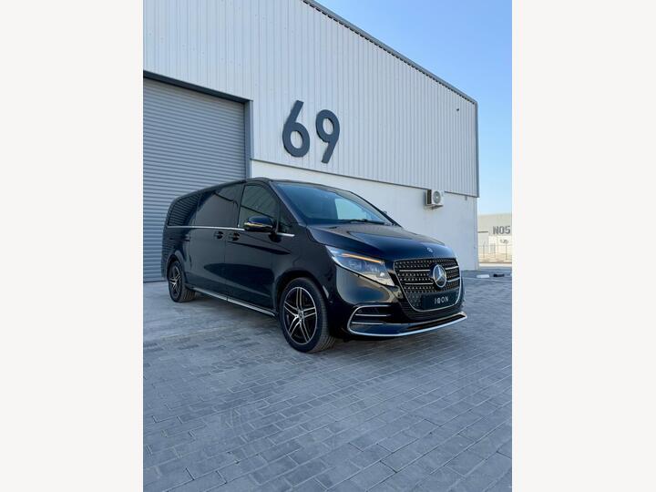 Mercedes-Benz V Class 2.0 V300d Premium G-Tronic+ Euro 6 (s/s) 5dr (8 Seat, Extra Long)