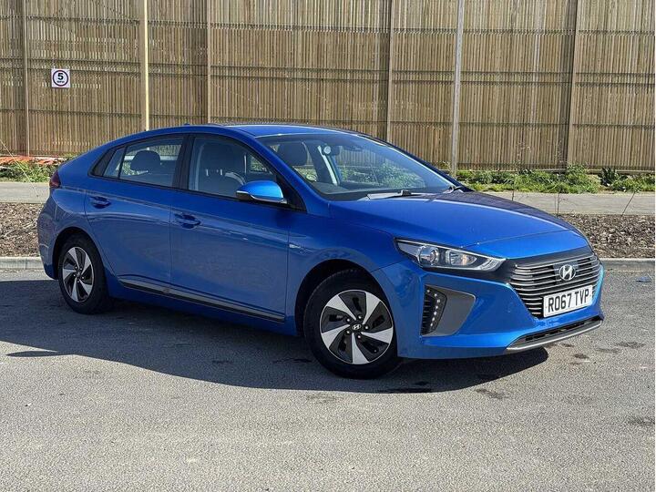 Hyundai IONIQ 1.6 H-GDi SE DCT Euro 6 (s/s) 5dr Hyundai IONIQ 1.6 H-GDi SE DCT Euro 6 (s/s) 5dr