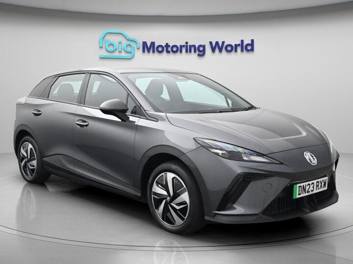MG MG4 51kWh SE Auto 5dr
