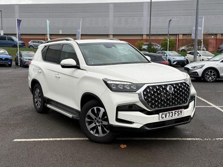 SsangYong Rexton 2.2D Ventura Plus T-Tronic 4WD Euro 6 5dr SsangYong Rexton 2.2D Ventura Plus T-Tronic 4WD Euro 6 5dr