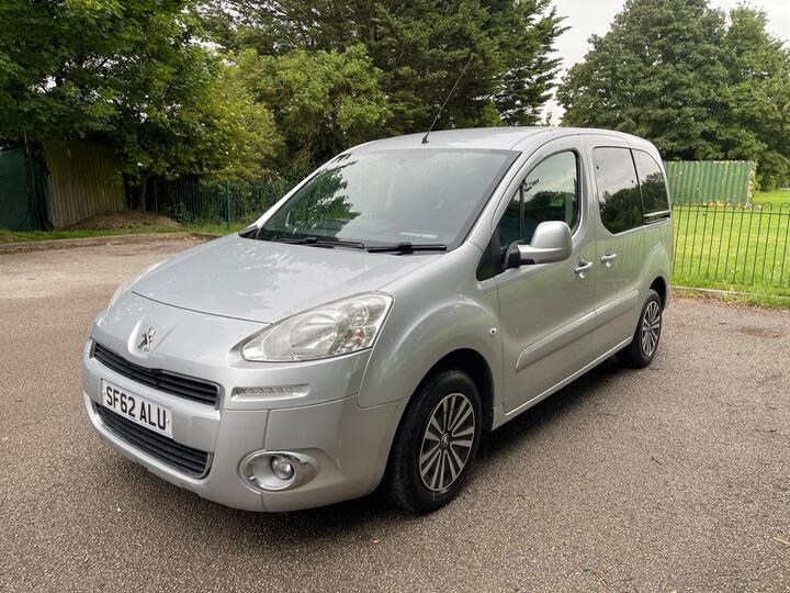 Peugeot Partner Tepee 1.6 HDi Tepee S EGC (s/s) 5dr