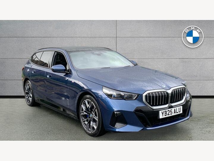 BMW 5 Series 2.0 530e 22.1kWh M Sport Touring Steptronic Euro 6 (s/s) 5dr