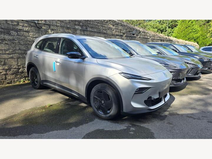 MG MGS5 49kWh SE Auto 5dr