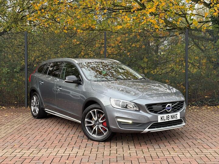 Volvo V60 Cross Country 2.4 D4 Lux Nav Auto AWD Euro 6 (s/s) 5dr