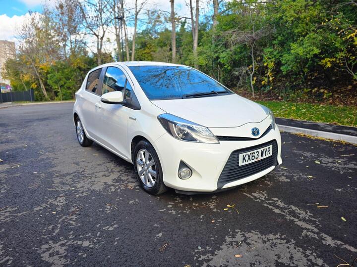 Toyota Yaris 1.5 VVT-h T4 CVT Euro 5 5dr