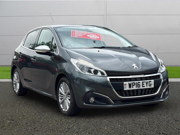 Peugeot 208 1.2 PureTech Allure Euro 6 5dr Peugeot 208 1.2 PureTech Allure Euro 6 5dr