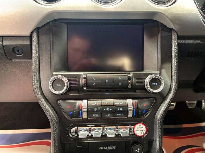 Ford MUSTANG 5.0 V8 GT Fastback Euro 6 2dr