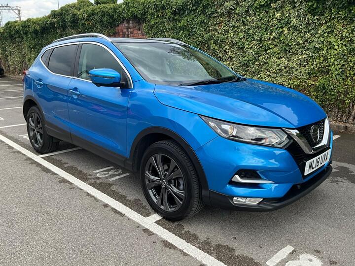 Nissan Qashqai 1.2 DIG-T N-Connecta Euro 6 (s/s) 5dr