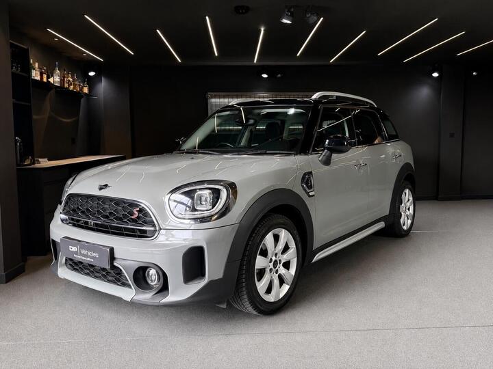MINI Countryman 2.0 Cooper S Classic Steptronic Euro 6 (s/s) 5dr MINI Countryman 2.0 Cooper S Classic Steptronic Euro 6 (s/s) 5dr