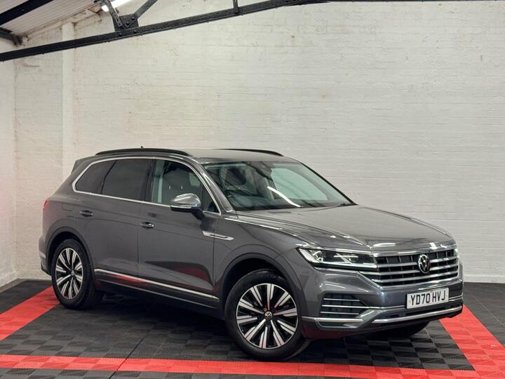 Volkswagen Touareg 3.0 TDI V6 SEL Tech Tiptronic 4Motion Euro 6 (s/s) 5dr