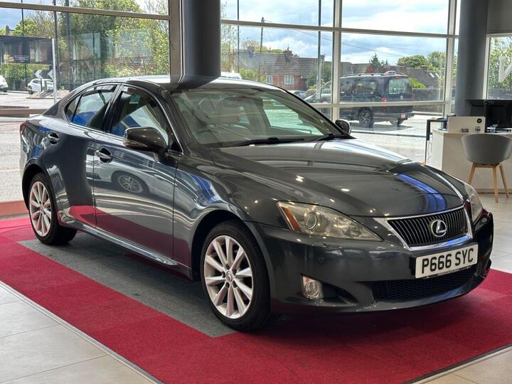 Lexus IS 2.2 220TD SE-L 4dr