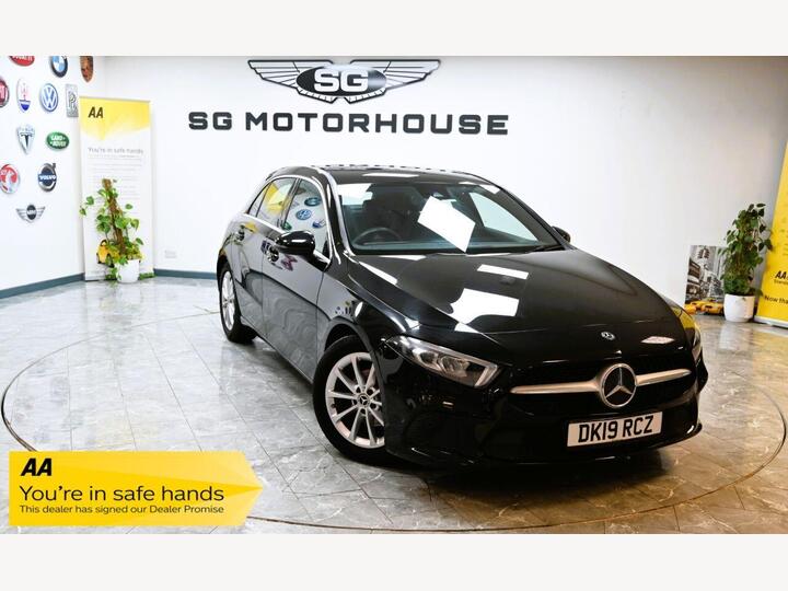 Mercedes-Benz A-CLASS 1.5 A180d Sport (Executive) 7G-DCT Euro 6 (s/s) 5dr