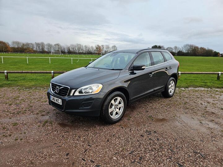 Volvo XC60 2.4 D5 SE Geartronic AWD Euro 5 5dr