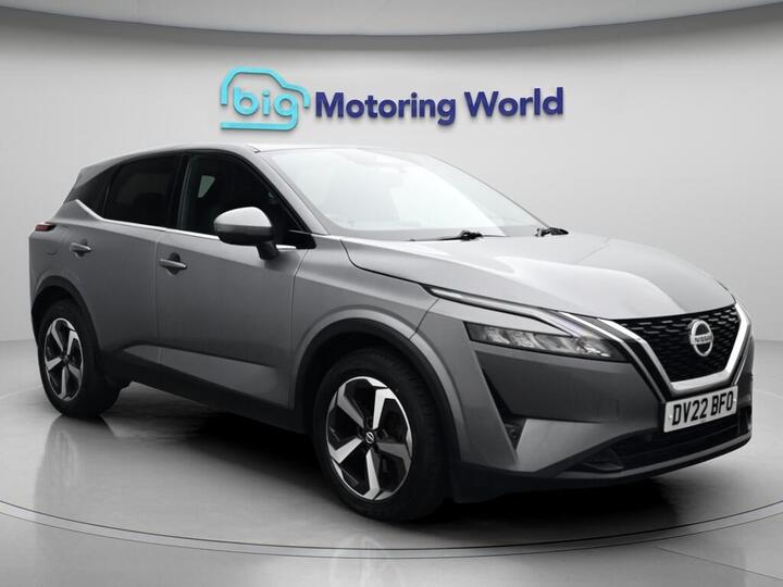 Nissan Qashqai 1.3 DIG-T MHEV N-Connecta Euro 6 (s/s) 5dr