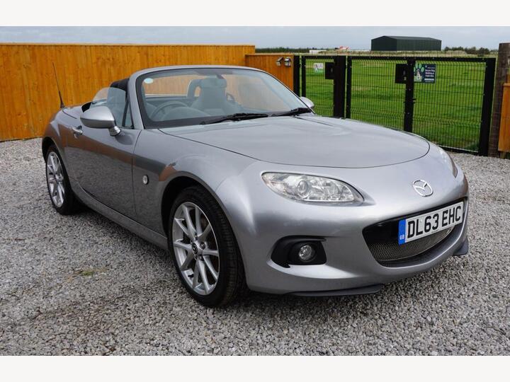 Mazda MX-5 2.0i Sport Tech Roadster Euro 5 2dr