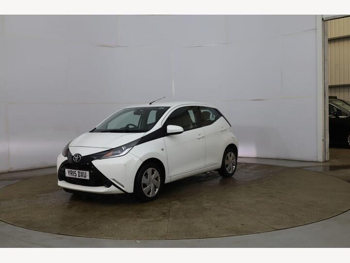 Toyota AYGO 1.0 VVT-i X-play Euro 5 5dr Euro 5