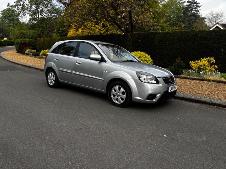 Kia Rio 1.4 2 5dr