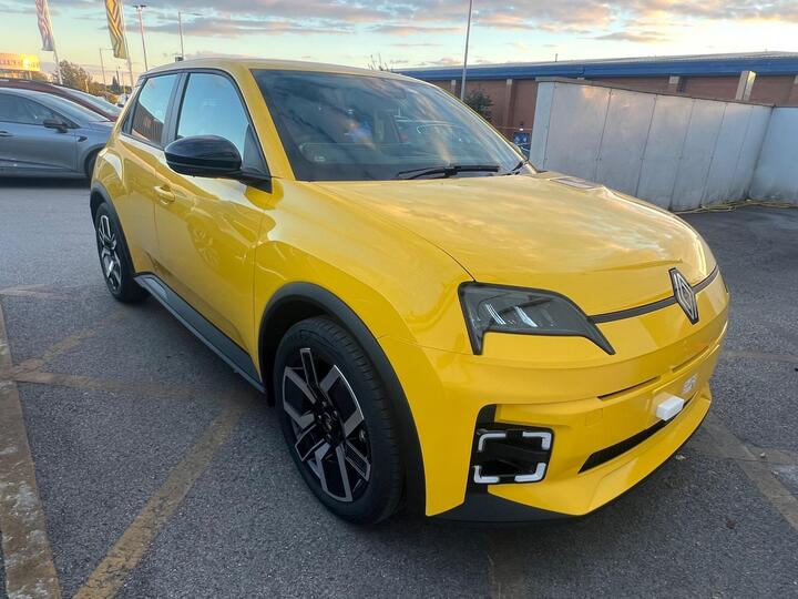 Renault 5 E-Tech Electric Urban Range 40kWh Evolution Auto 5dr