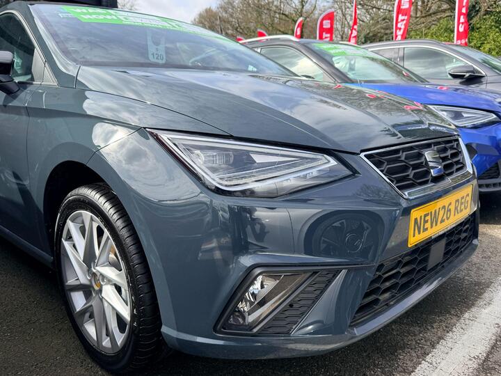 SEAT Ibiza 1.0 TSI FR Euro 6 (s/s) 5dr