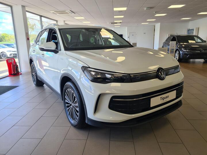 Volkswagen Tiguan 1.5 ETSI MHEV Match DSG Euro 6 (s/s) 5dr