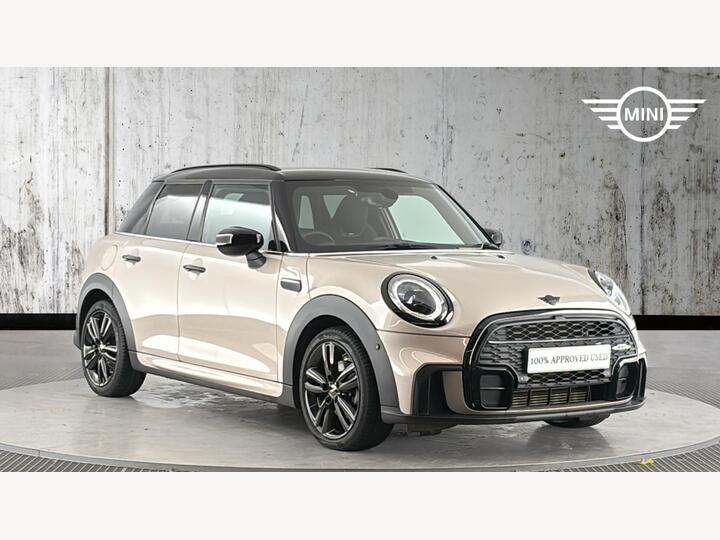 MINI Hatch 1.5 Cooper Sport Steptronic Euro 6 (s/s) 5dr