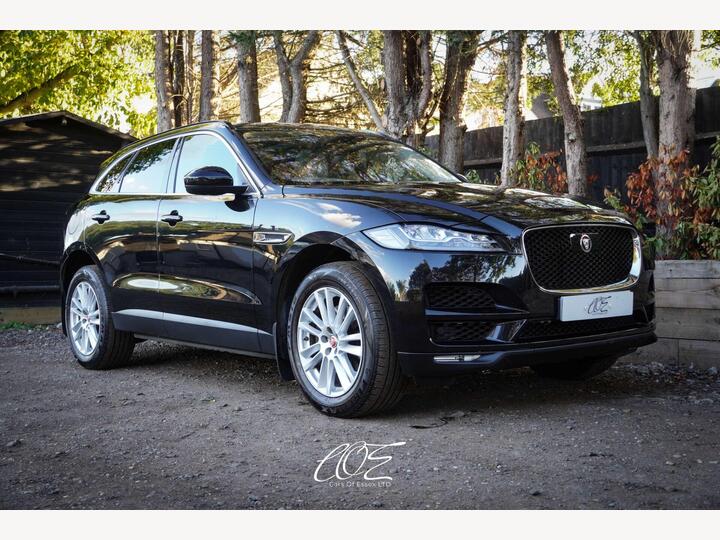 Jaguar F-PACE 2.0 P300 Portfolio Auto AWD Euro 6 (s/s) 5dr