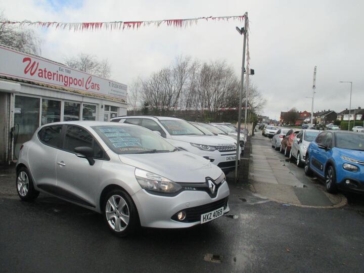 Renault Clio 0.9 TCe Expression + Euro 5 (s/s) 5dr
