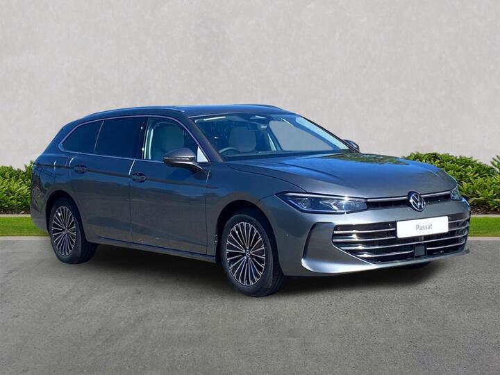 Volkswagen PASSAT 1.5 ETSI MHEV Elegance DSG Euro 6 (s/s) 5dr