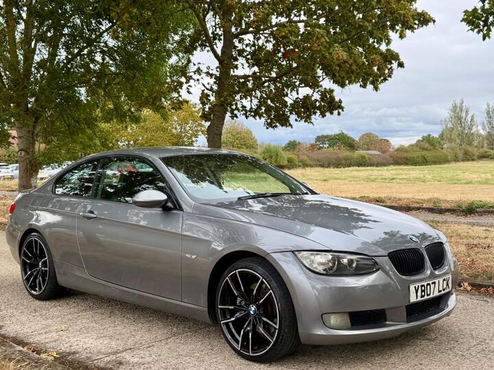 BMW 3 Series 3.0 330i SE Steptronic Euro 4 2dr