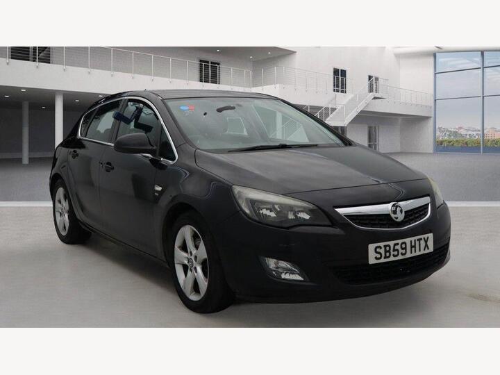 Vauxhall Astra 1.7 CDTi SRi Euro 5 5dr Vauxhall Astra 1.7 CDTi SRi Euro 5 5dr