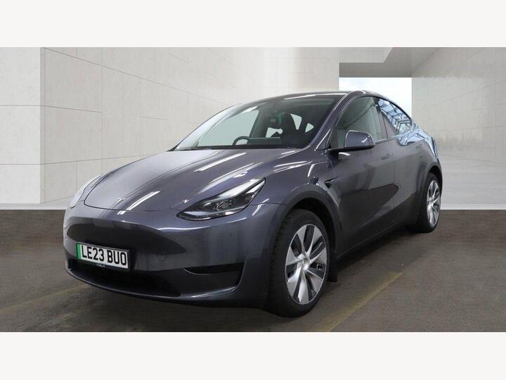 Tesla Model Y Auto RWD 5dr