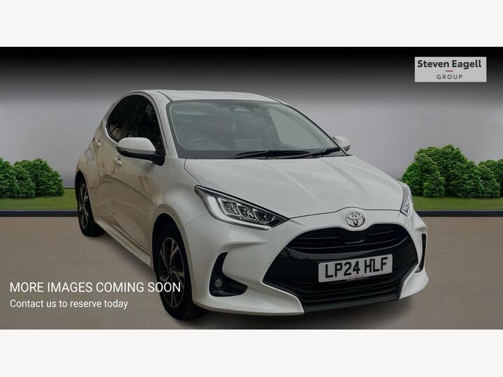 Toyota Yaris 1.5 VVT-h Design E-CVT Euro 6 (s/s) 5dr