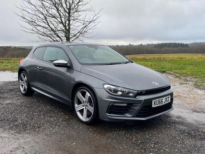 Volkswagen SCIROCCO 2.0 TSI BlueMotion Tech R Euro 6 (s/s) 3dr Volkswagen SCIROCCO 2.0 TSI BlueMotion Tech R Euro 6 (s/s) 3dr