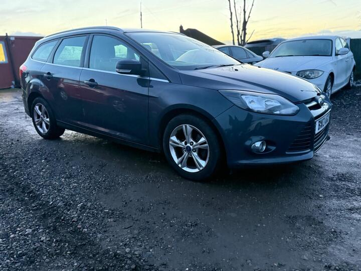 Ford Focus 1.6 TDCi Zetec Euro 5 (s/s) 5dr
