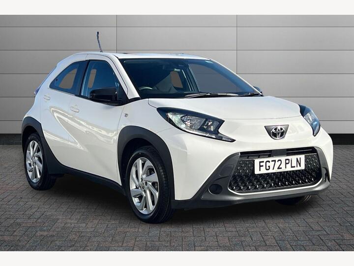 Toyota Aygo X 1.0 VVT-i Pure Euro 6 (s/s) 5dr Toyota Aygo X 1.0 VVT-i Pure Euro 6 (s/s) 5dr