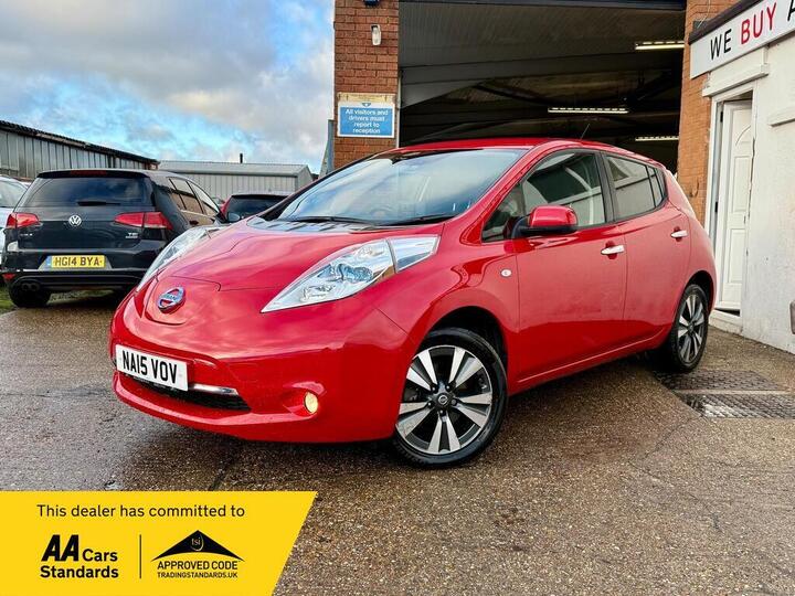Nissan Leaf 24kWh Tekna Auto 5dr