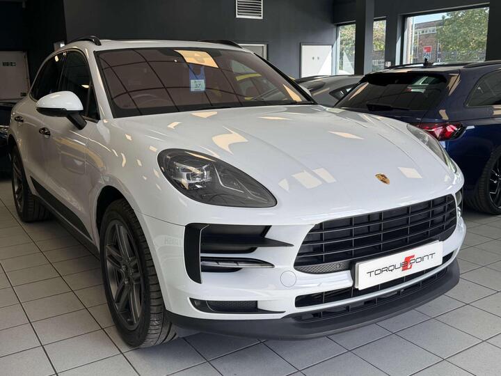 Porsche MACAN 2.0T PDK 4WD Euro 6 (s/s) 5dr
