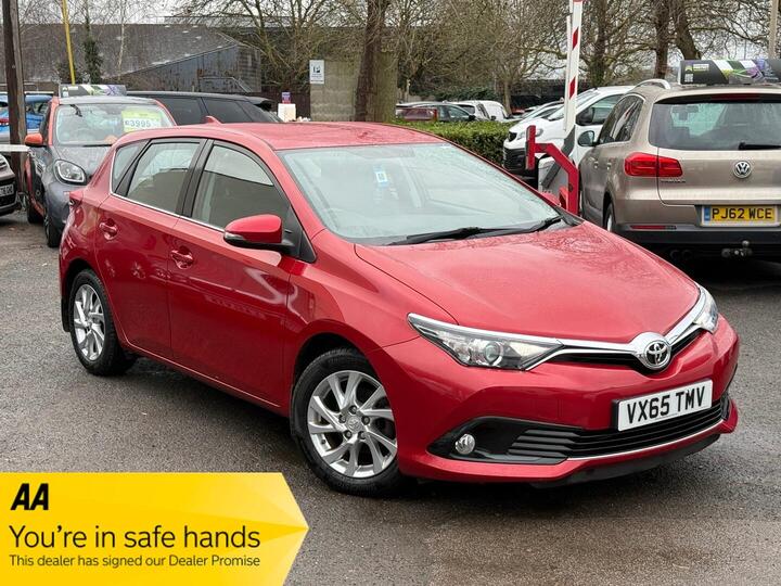 Toyota Auris 1.2 VVT-i Business Edition Euro 6 (s/s) 5dr