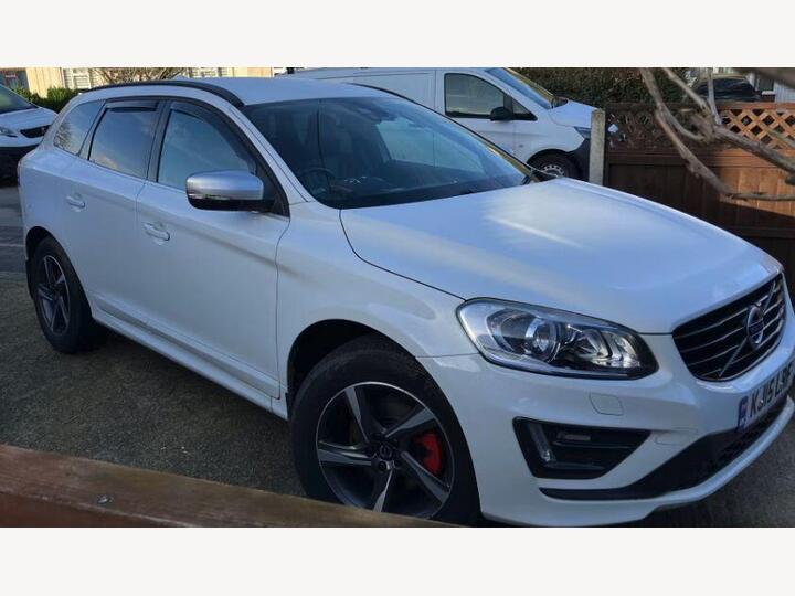 Volvo XC60 2.4 D5 R-Design Nav Auto AWD Euro 6 (s/s) 5dr